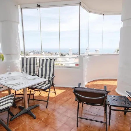 Apartment 2 Bedroom Amazing In Calahonda *