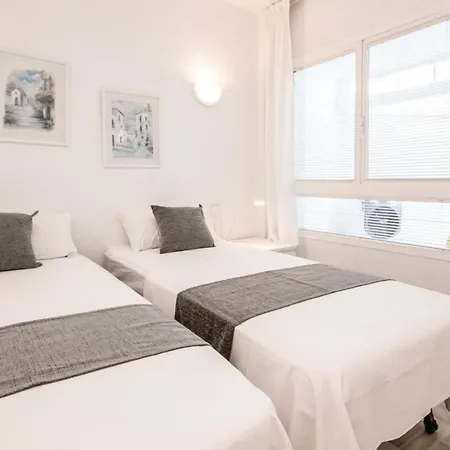 2 Bedroom Amazing In Calahonda *