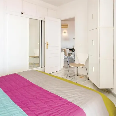2 Bedroom Amazing In Calahonda